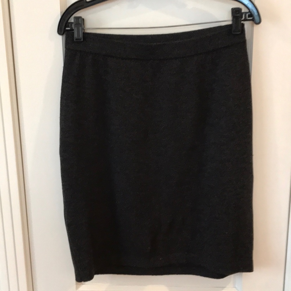 Charcoal knit skirt by St. John